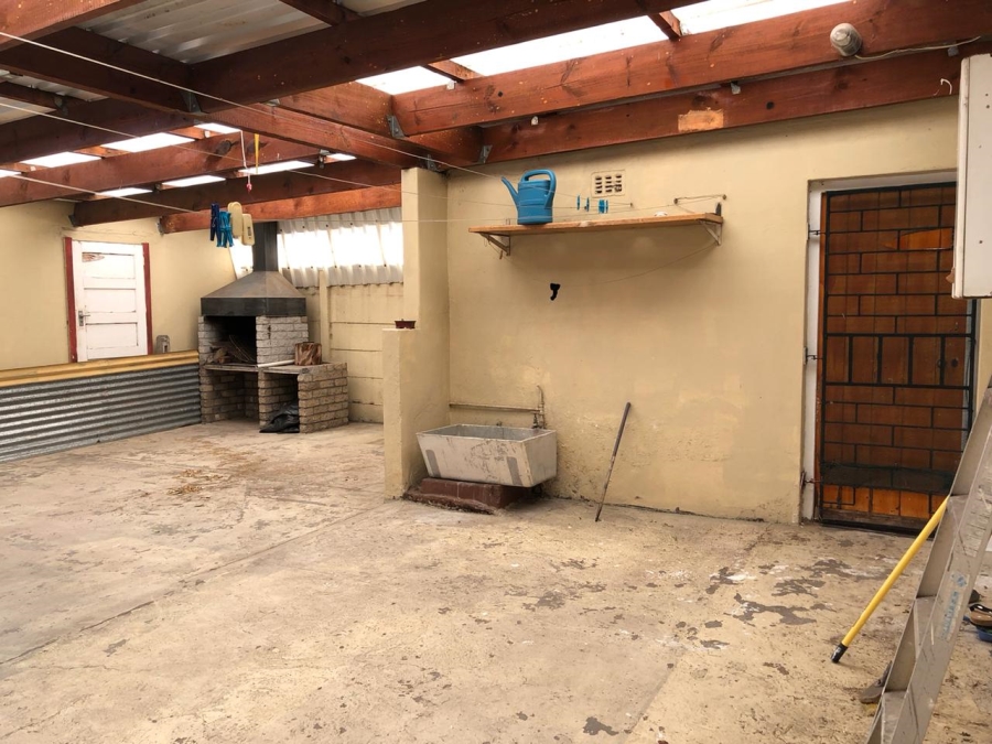 2 Bedroom Property for Sale in Brooklyn Western Cape